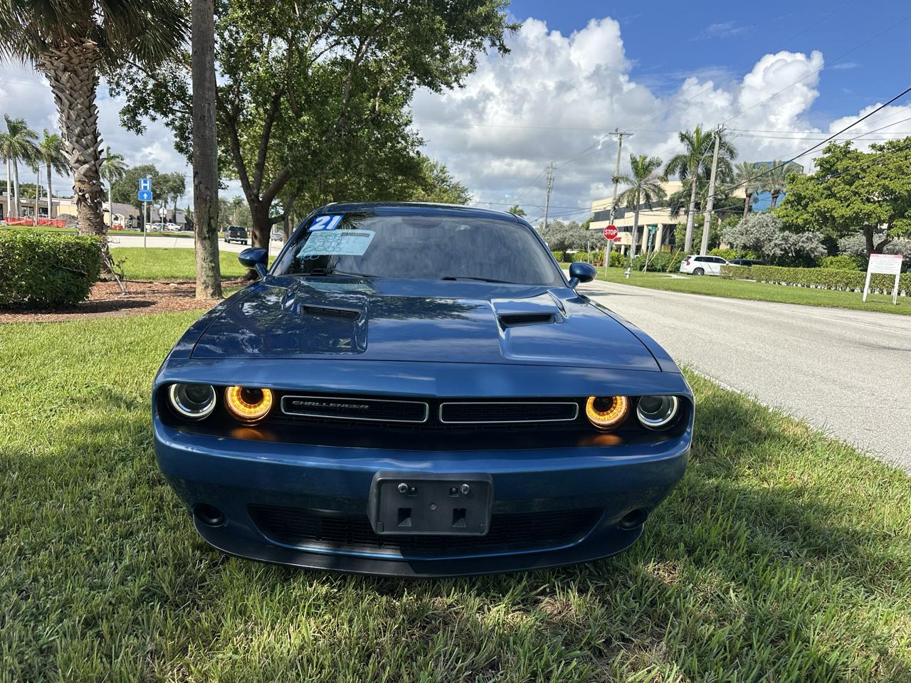 Dodge Challenger SXT 2021