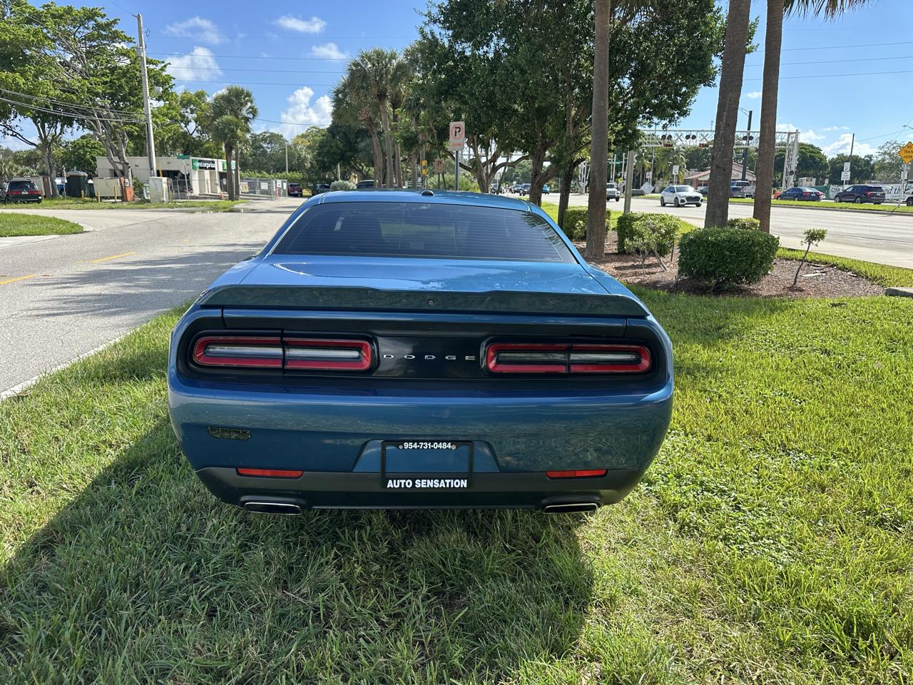 Dodge Challenger SXT 2021