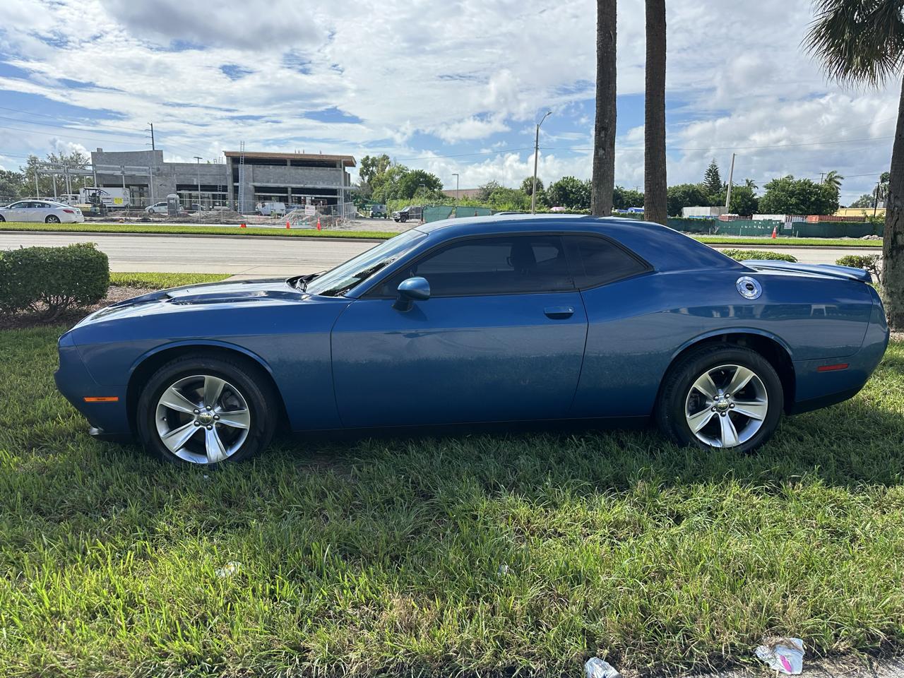 Dodge Challenger SXT 2021