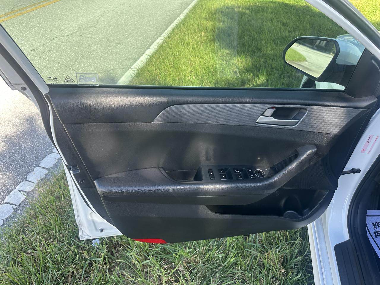 Hyundai Sonata SE 2019