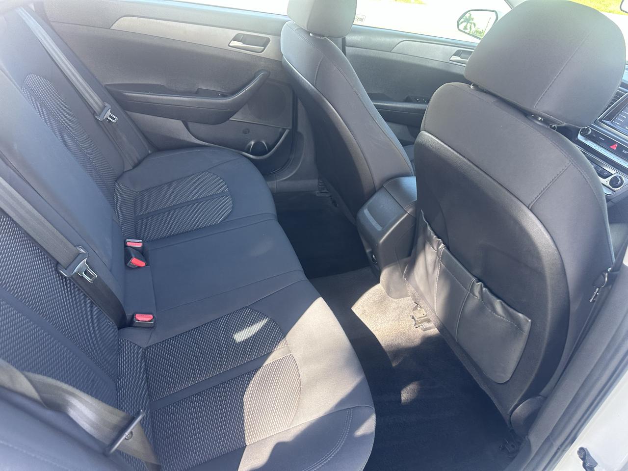 Hyundai Sonata SE 2019