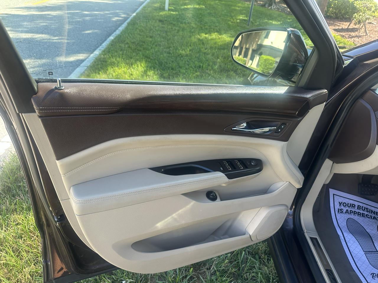 Cadillac SRX Luxury Collection FWD 2015