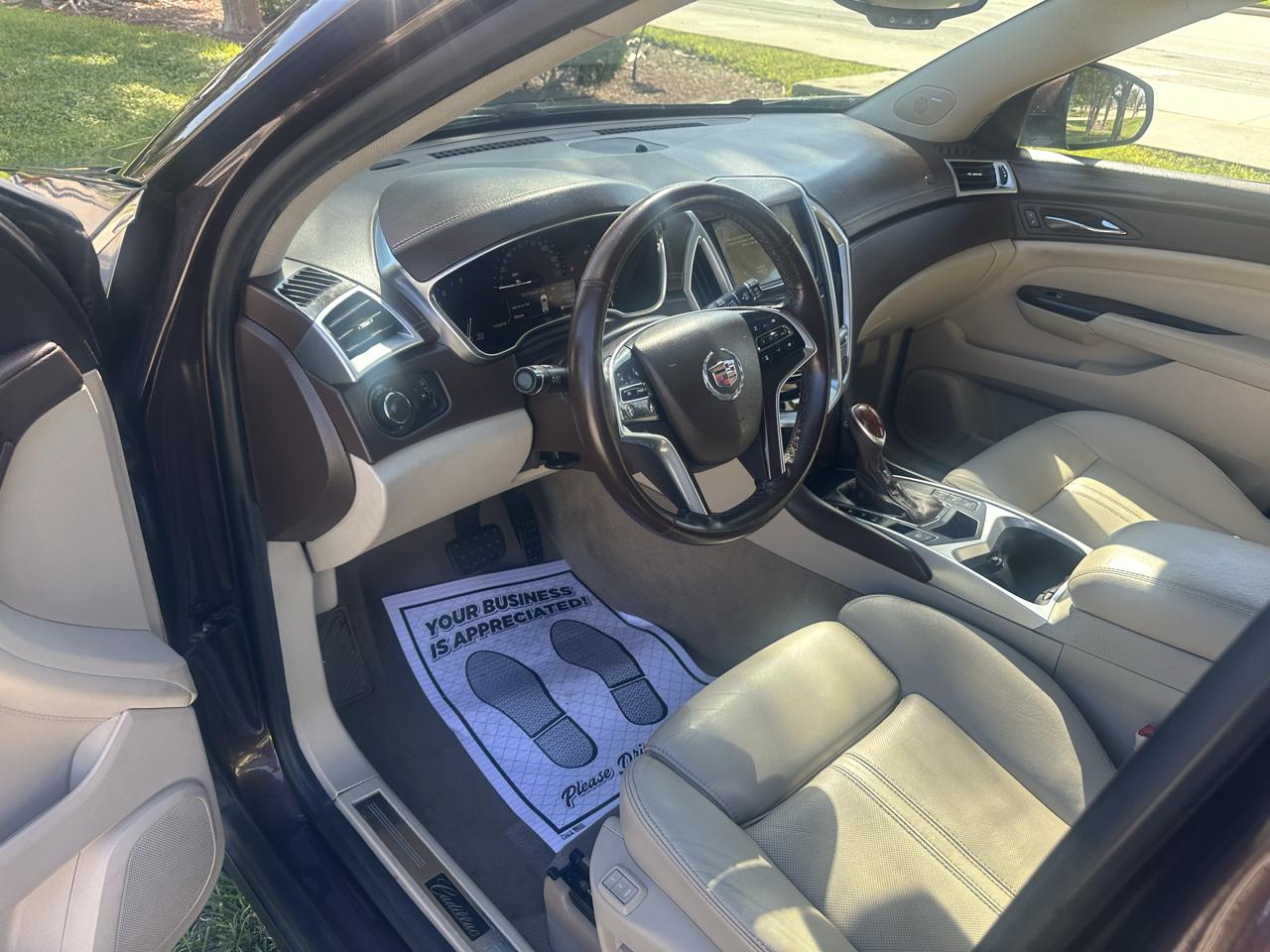 Cadillac SRX Luxury Collection FWD 2015