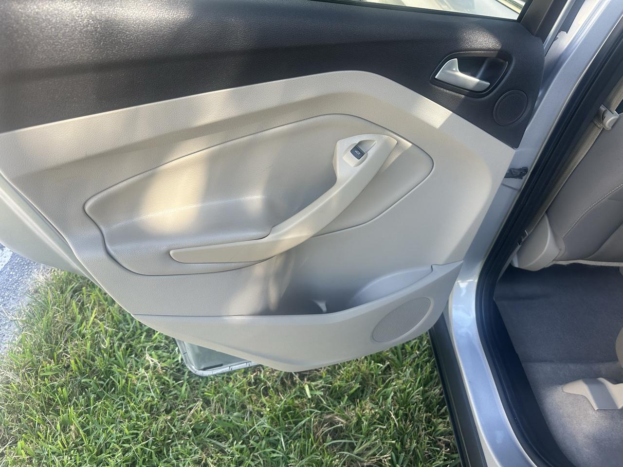 Ford Escape SE FWD 2014