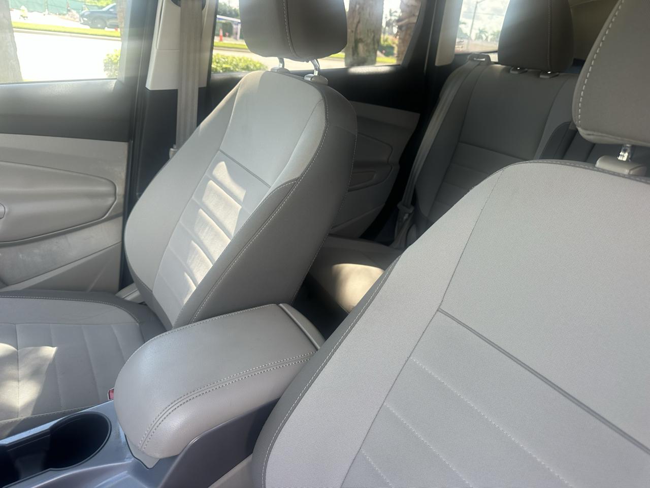 Ford Escape SE FWD 2014