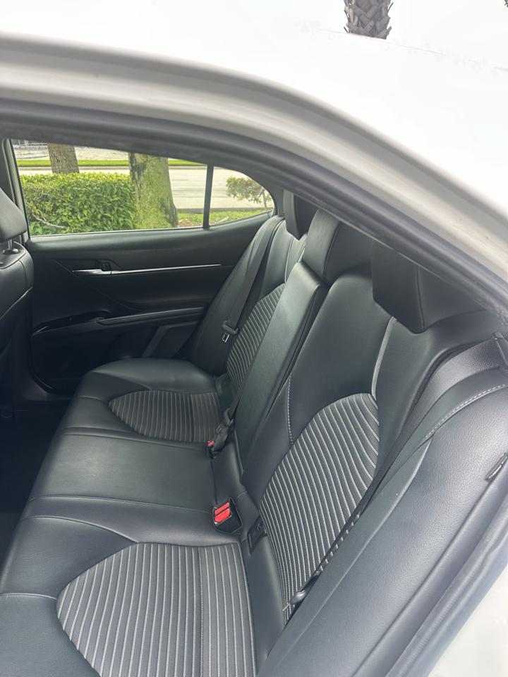 Toyota Camry SE V6 6-Spd AT 2019