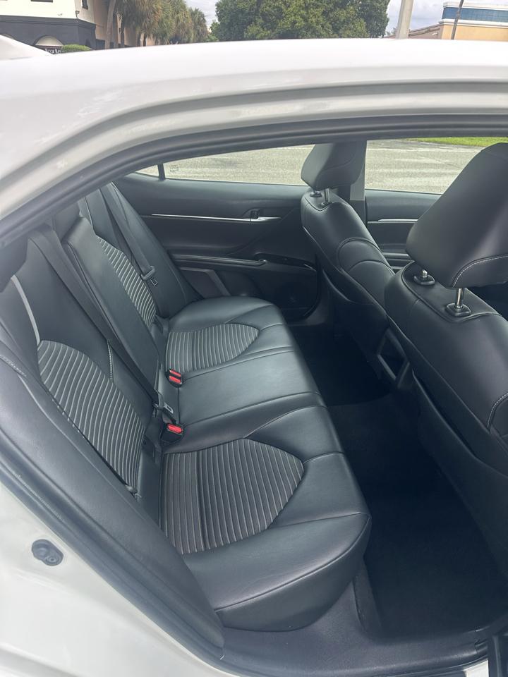 Toyota Camry SE V6 6-Spd AT 2019