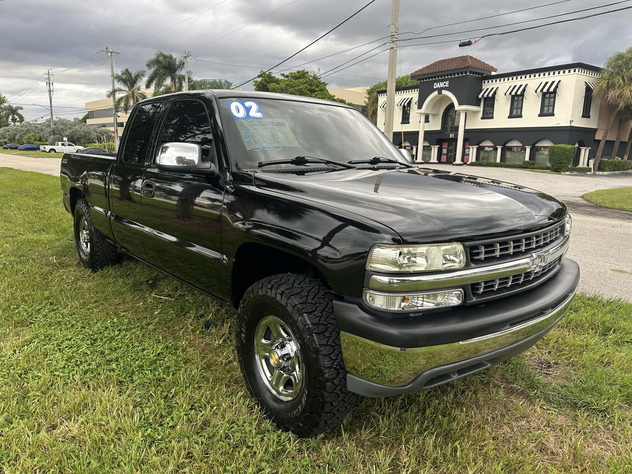 Chevrolet Silverado 1500 1LT Crew Cab 2WD 2002