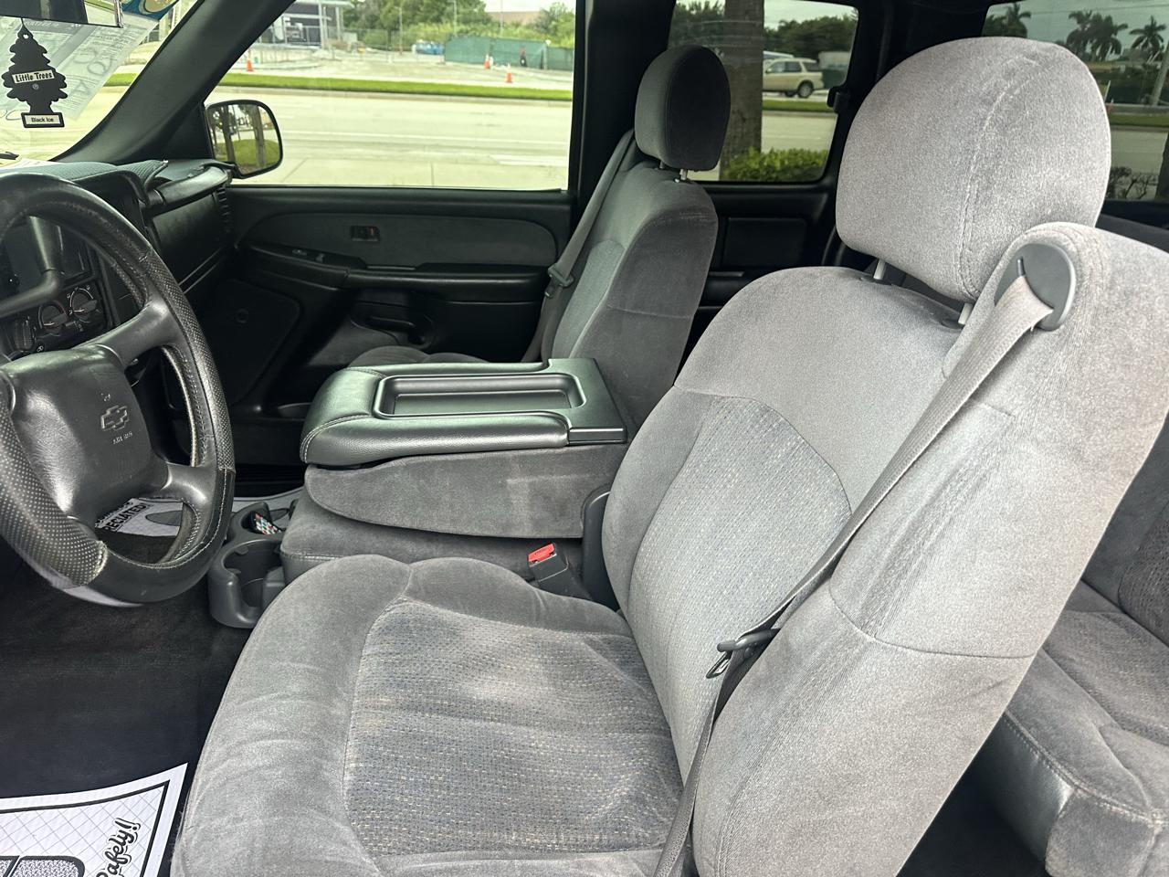 Chevrolet Silverado 1500 1LT Crew Cab 2WD 2002