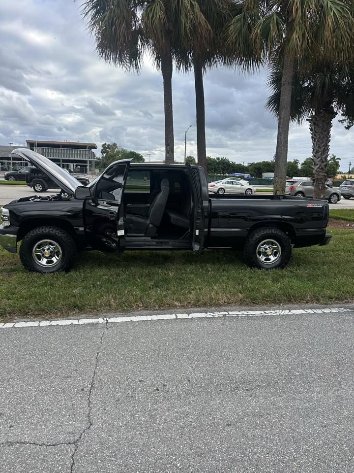 Chevrolet Silverado 1500 1LT Crew Cab 2WD 2002