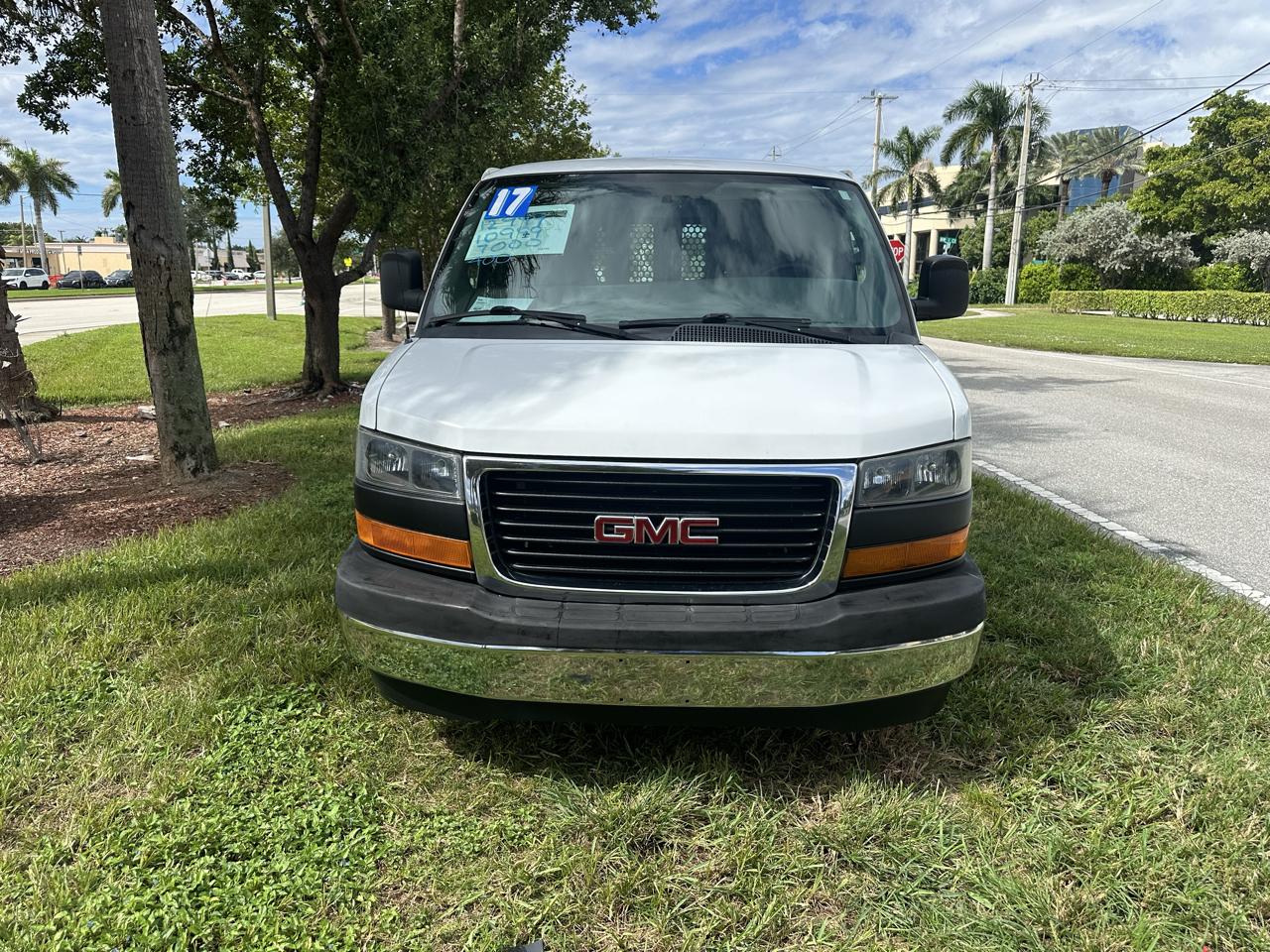 GMC Savana G2500 Cargo 2017