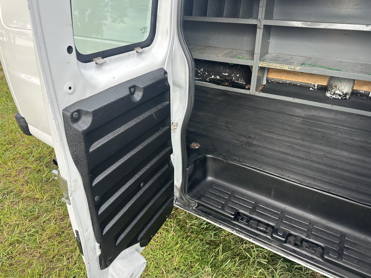 GMC Savana G2500 Cargo 2017