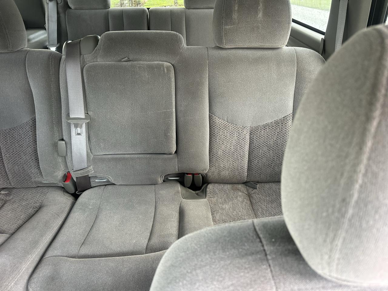 Chevrolet Tahoe 2WD 2003
