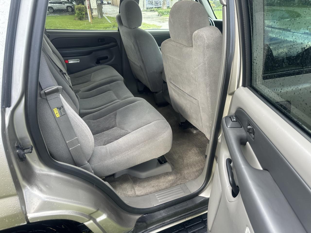 Chevrolet Tahoe 2WD 2003
