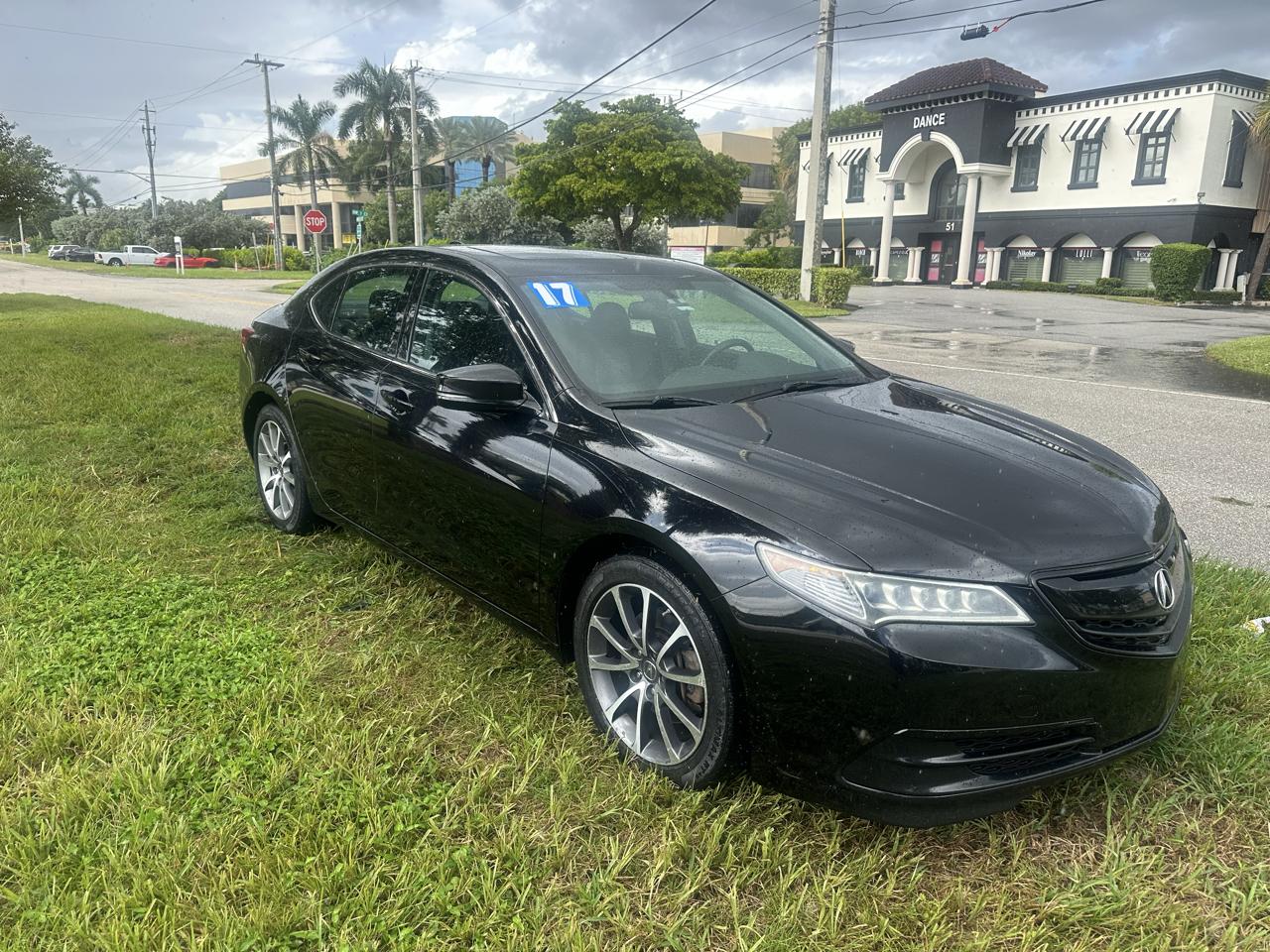 Acura TLX 9-Spd AT 2017
