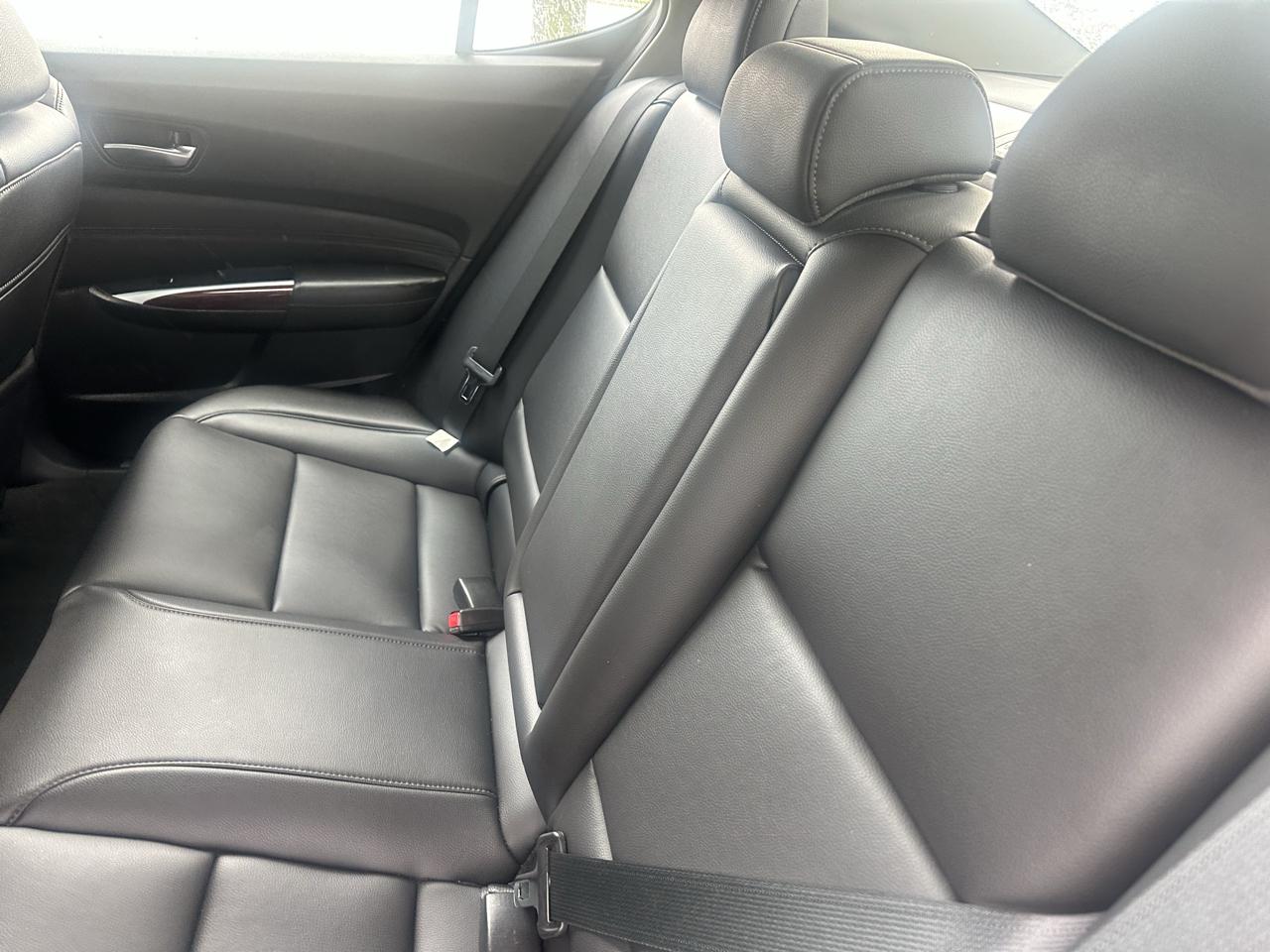 Acura TLX 9-Spd AT 2017