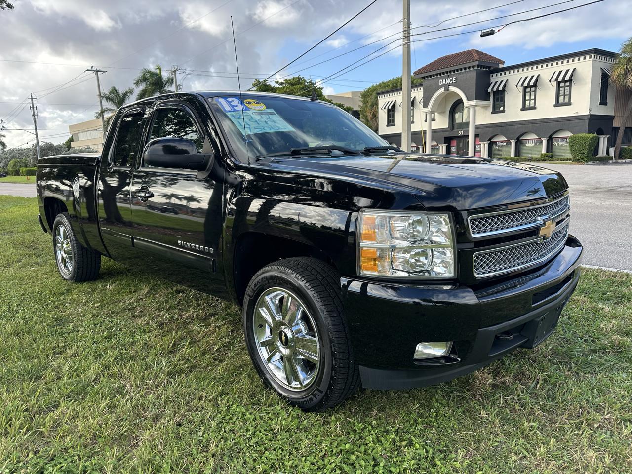 Chevrolet Silverado 1500 1LZ Double Cab 2WD 2013