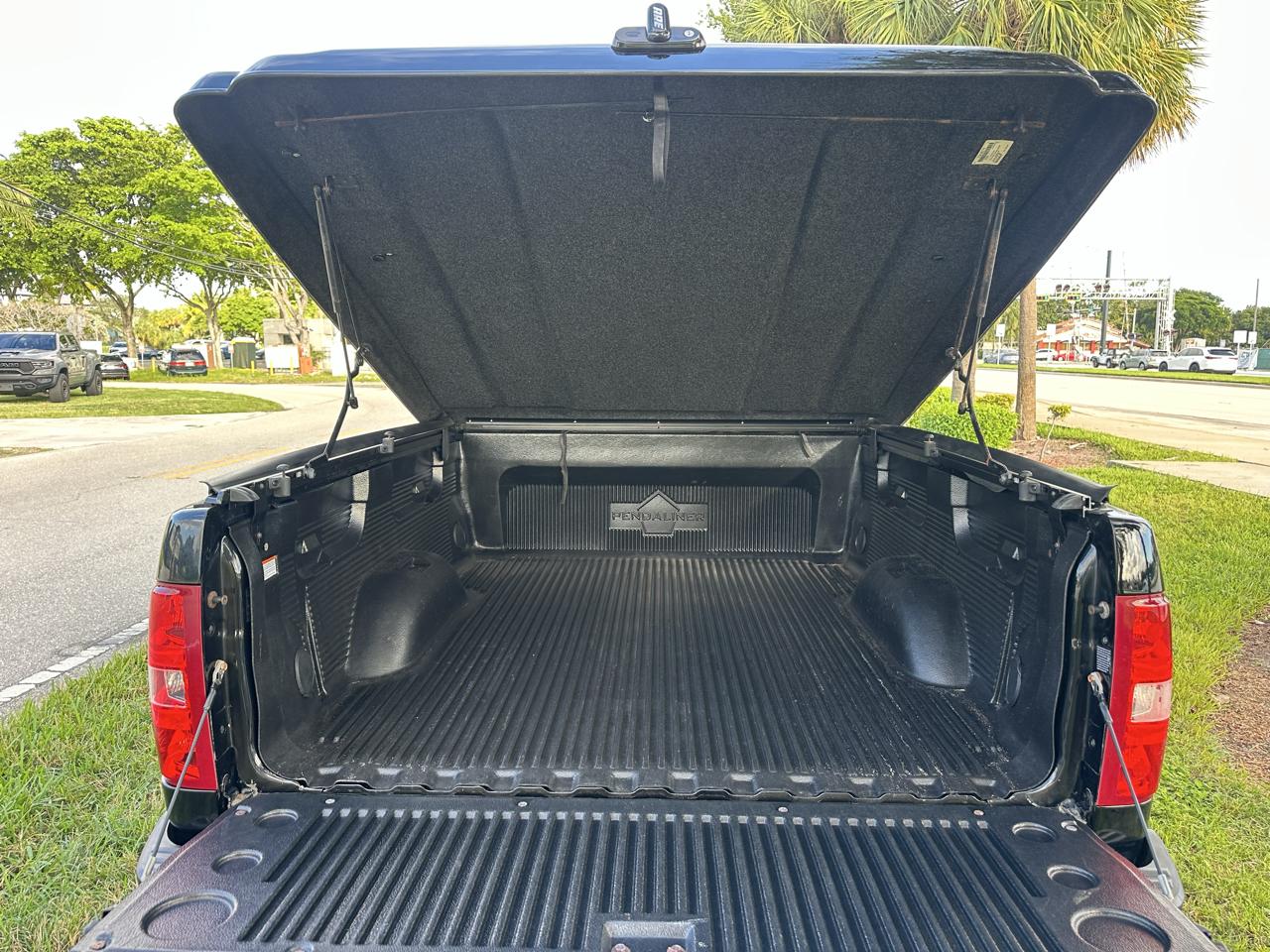 Chevrolet Silverado 1500 1LZ Double Cab 2WD 2013