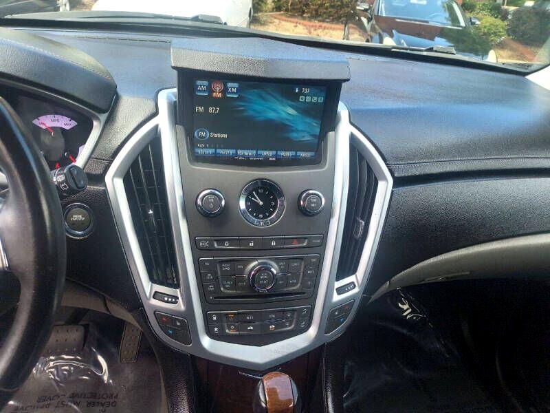 Cadillac SRX FWD 4dr Luxury Collection 2011 Cadillac SRX FWD 4dr Luxury Collection 2011