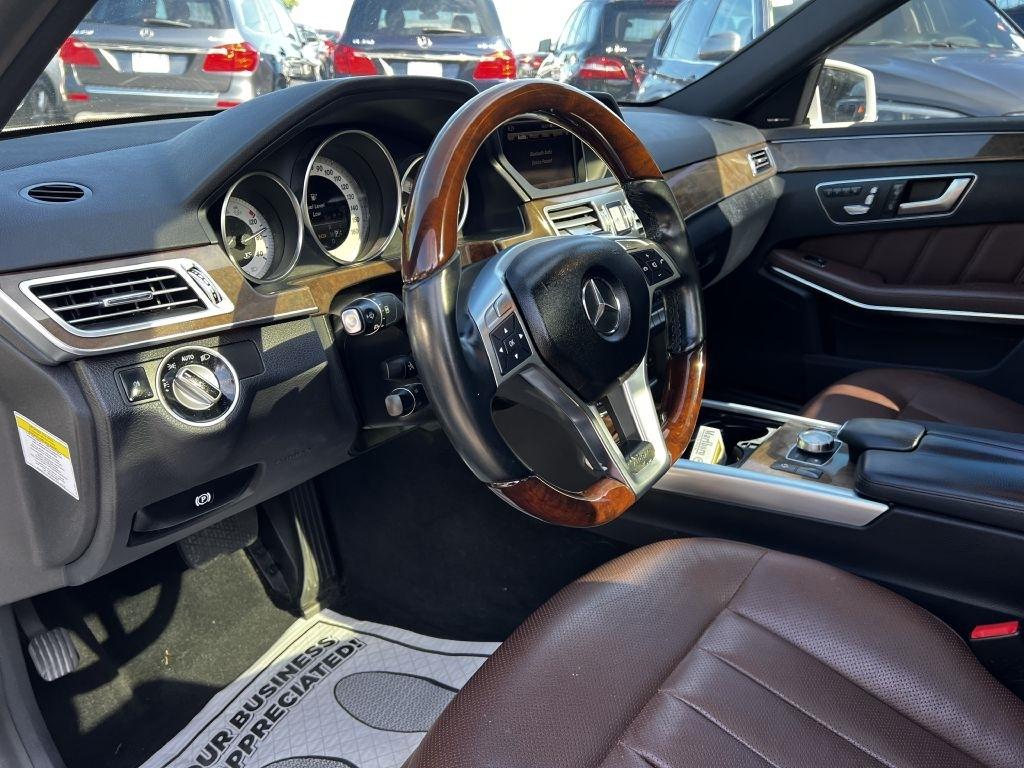 Mercedes-Benz E-Class 4dr Sdn E 550 Sport 4MATIC 2014