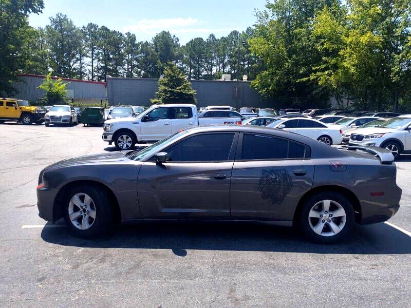 Dodge Charger 4dr Sdn SE RWD 2014 Dodge Charger 4dr Sdn SE RWD 2014