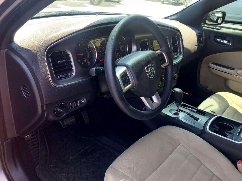 Dodge Charger 4dr Sdn SE RWD 2014 Dodge Charger 4dr Sdn SE RWD 2014