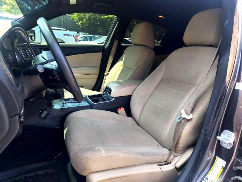 Dodge Charger 4dr Sdn SE RWD 2014 Dodge Charger 4dr Sdn SE RWD 2014