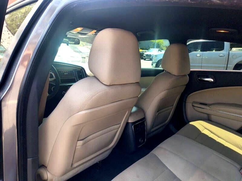 Dodge Charger 4dr Sdn SE RWD 2014 Dodge Charger 4dr Sdn SE RWD 2014