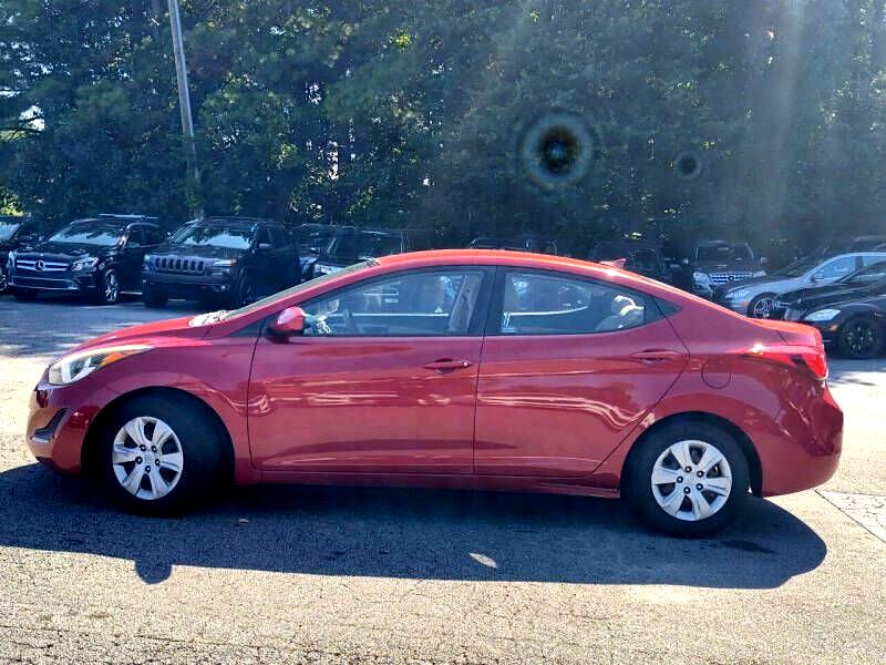 Hyundai Elantra 4dr Sdn Auto SE (Ulsan Plant) 2016 Hyundai Elantra 4dr Sdn Auto SE (Ulsan Plant) 2016