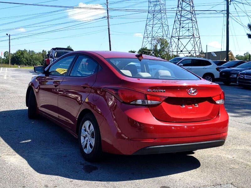 Hyundai Elantra 4dr Sdn Auto SE (Ulsan Plant) 2016 Hyundai Elantra 4dr Sdn Auto SE (Ulsan Plant) 2016