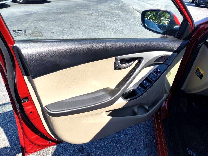 Hyundai Elantra 4dr Sdn Auto SE (Ulsan Plant) 2016 Hyundai Elantra 4dr Sdn Auto SE (Ulsan Plant) 2016