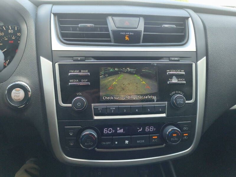 Nissan Altima 4dr Sdn I4 2.5 SV 2016