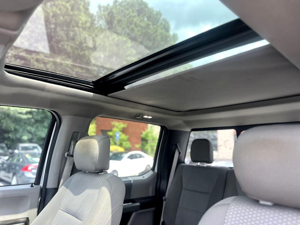 Ford F-150 XLT 4WD SuperCrew 5.5' Box 2018 Ford F-150 XLT 4WD SuperCrew 5.5' Box 2018