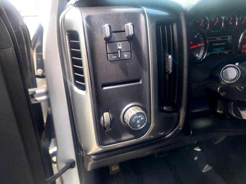 Chevrolet Silverado 1500 2WD Crew Cab 143.5" LT w/1LT 2018 Chevrolet Silverado 1500 2WD Crew Cab 143.5" LT w/1LT 2018