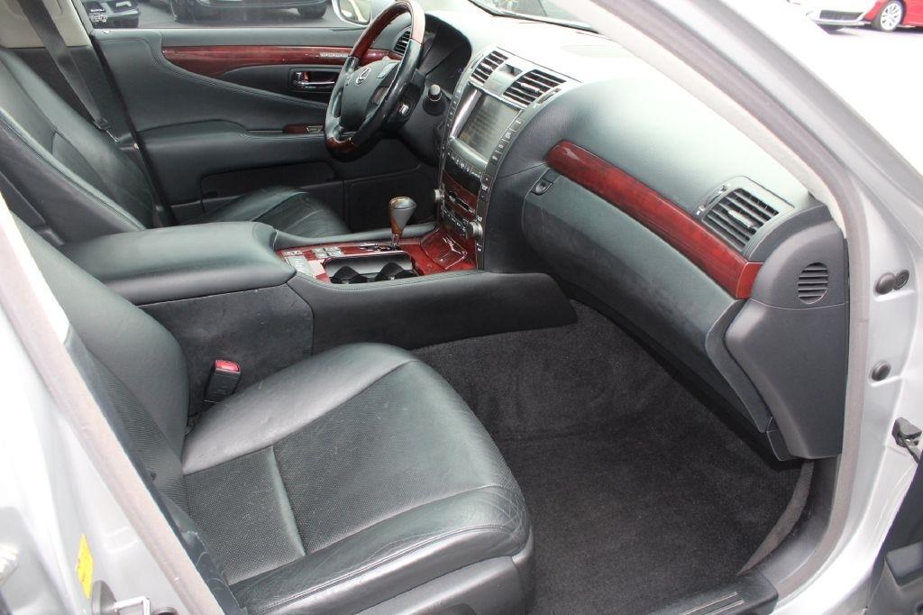 Lexus LS 460 4dr Sdn LWB 2007