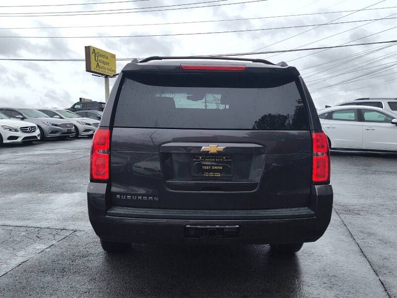 Chevrolet Suburban 2WD 4dr 1500 LT 2018 Chevrolet Suburban 2WD 4dr 1500 LT 2018