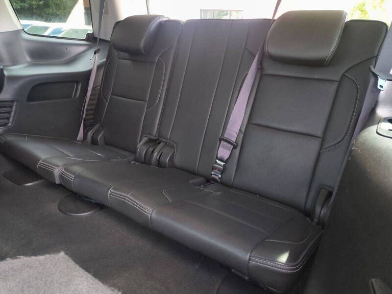 GMC Yukon 2WD 4dr Denali 2017 GMC Yukon 2WD 4dr Denali 2017