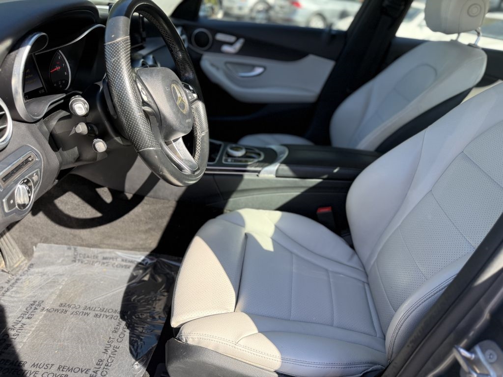 Mercedes-Benz C-Class C 300 Sedan 2017 Mercedes-Benz C-Class C 300 Sedan 2017