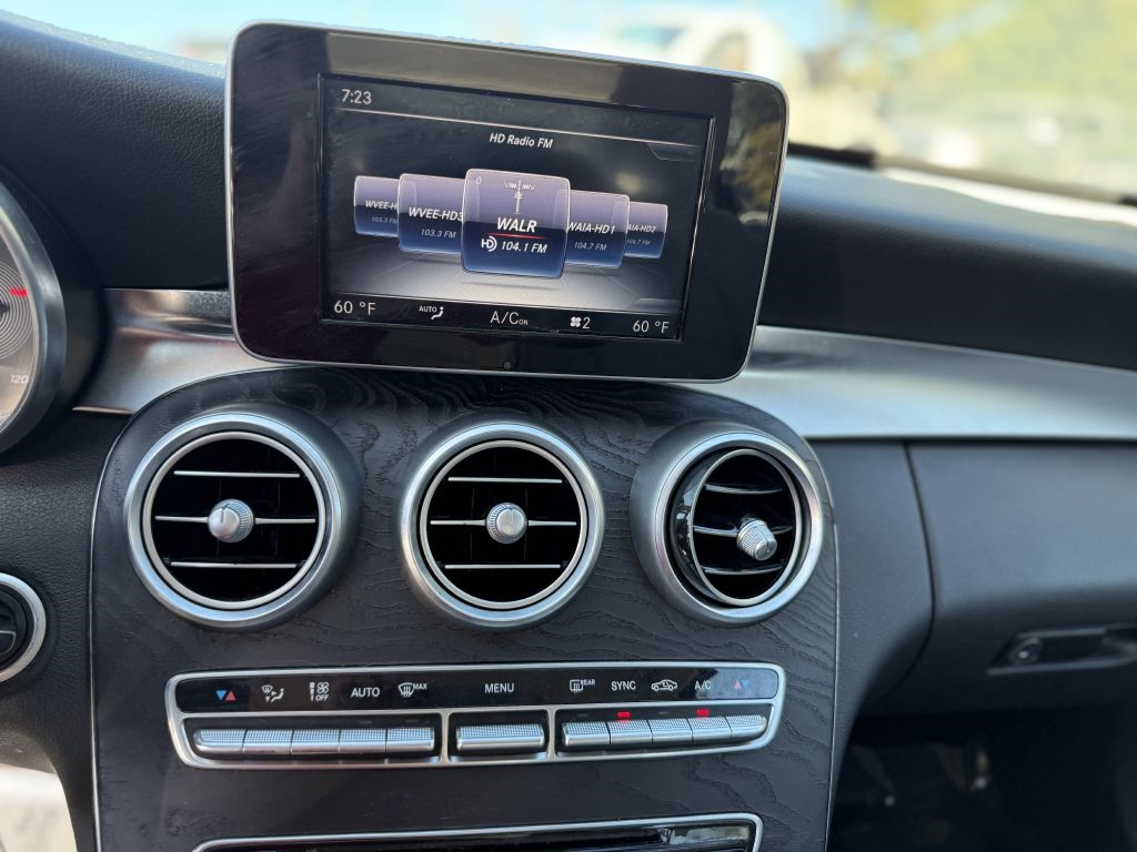 Mercedes-Benz C-Class C 300 Sedan 2017 Mercedes-Benz C-Class C 300 Sedan 2017