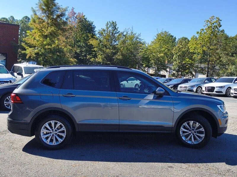 Volkswagen Tiguan 2.0T S FWD 2018 Volkswagen Tiguan 2.0T S FWD 2018