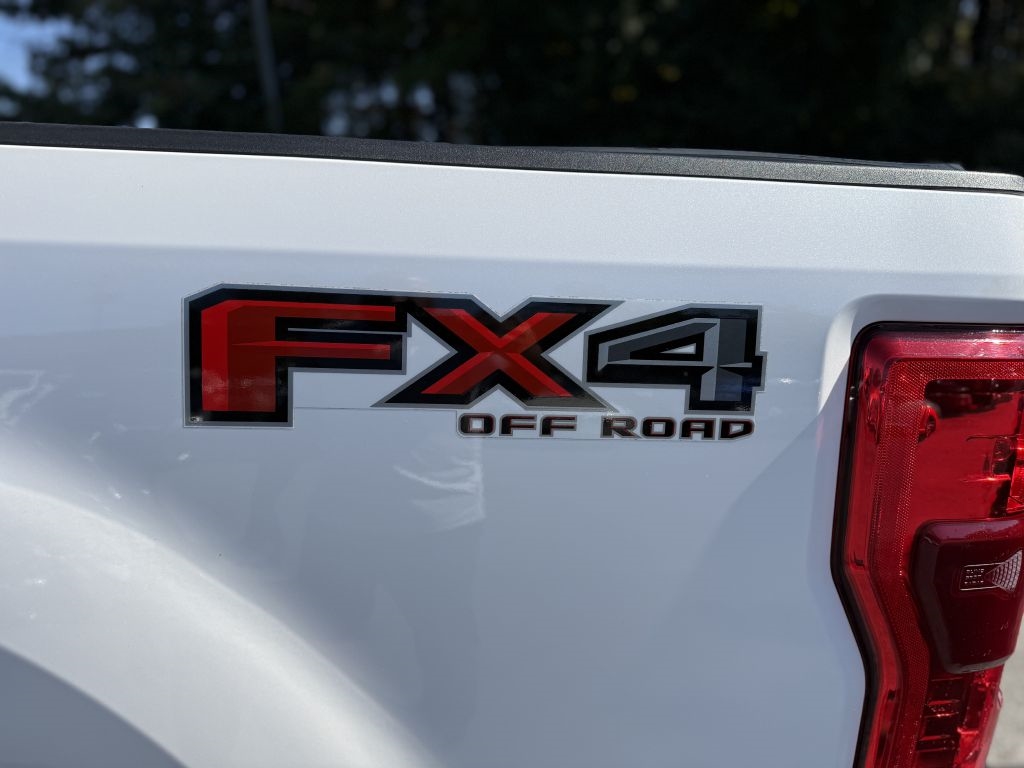 Ford Super Duty F-250 SRW Lariat 4WD SuperCab 6.75' Box 2019 Ford Super Duty F-250 SRW Lariat 4WD SuperCab 6.75' Box 2019