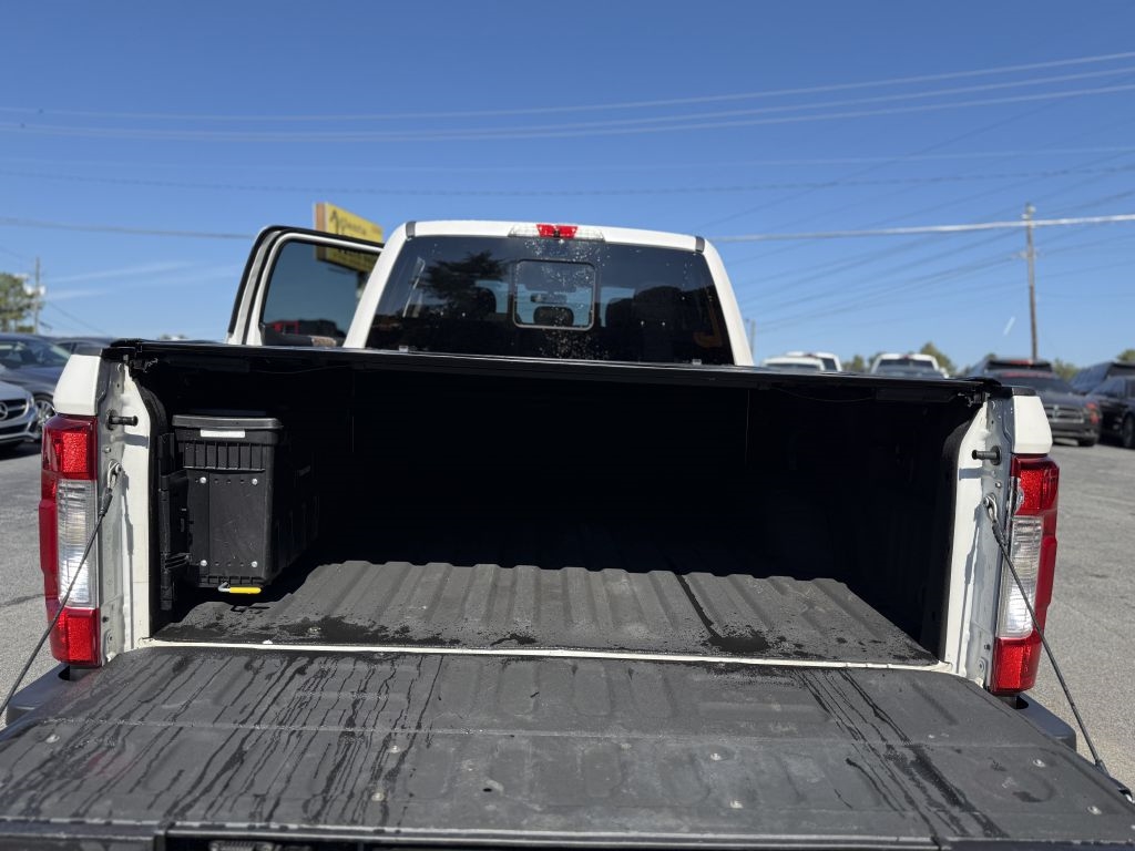 Ford Super Duty F-250 SRW Lariat 4WD SuperCab 6.75' Box 2019 Ford Super Duty F-250 SRW Lariat 4WD SuperCab 6.75' Box 2019