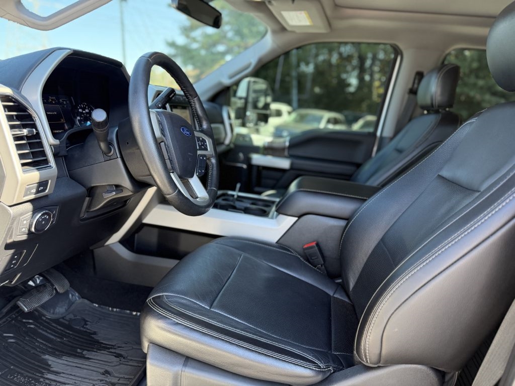 Ford Super Duty F-250 SRW Lariat 4WD SuperCab 6.75' Box 2019 Ford Super Duty F-250 SRW Lariat 4WD SuperCab 6.75' Box 2019