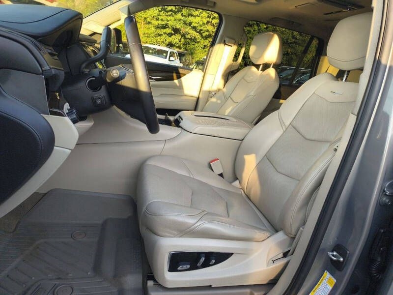 Cadillac Escalade 4WD 4dr Luxury 2018 Cadillac Escalade 4WD 4dr Luxury 2018