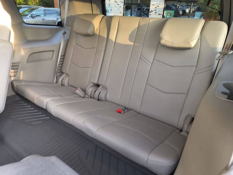 Cadillac Escalade 4WD 4dr Luxury 2018 Cadillac Escalade 4WD 4dr Luxury 2018