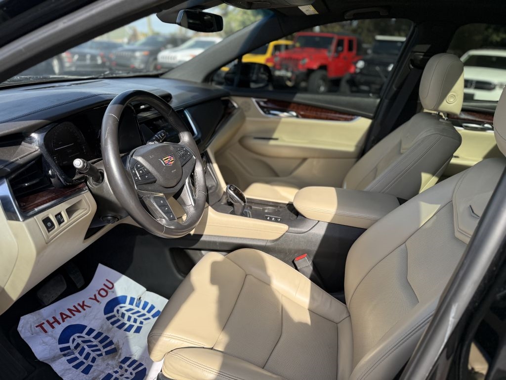 Cadillac XT5 AWD 4dr Premium Luxury 2017