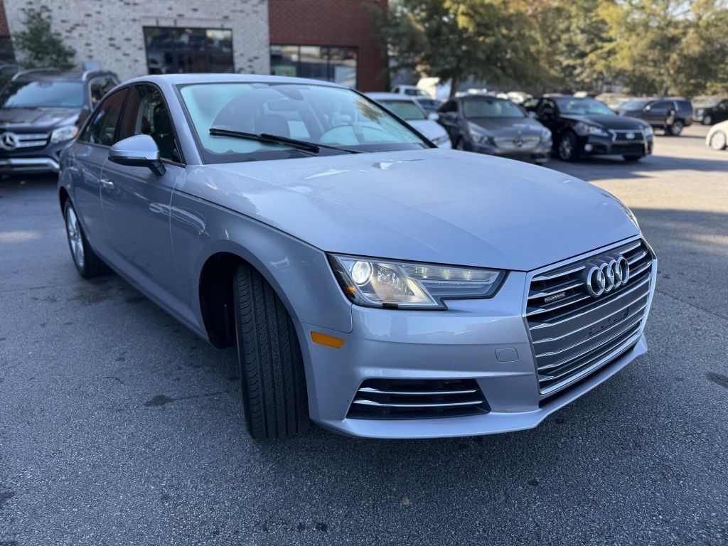 Audi A4 2.0 TFSI Auto Premium quattro AWD 2017 Audi A4 2.0 TFSI Auto Premium quattro AWD 2017