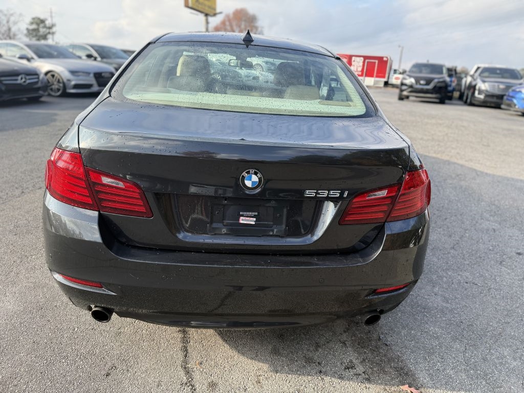BMW 5 Series 4dr Sdn 535i RWD 2014