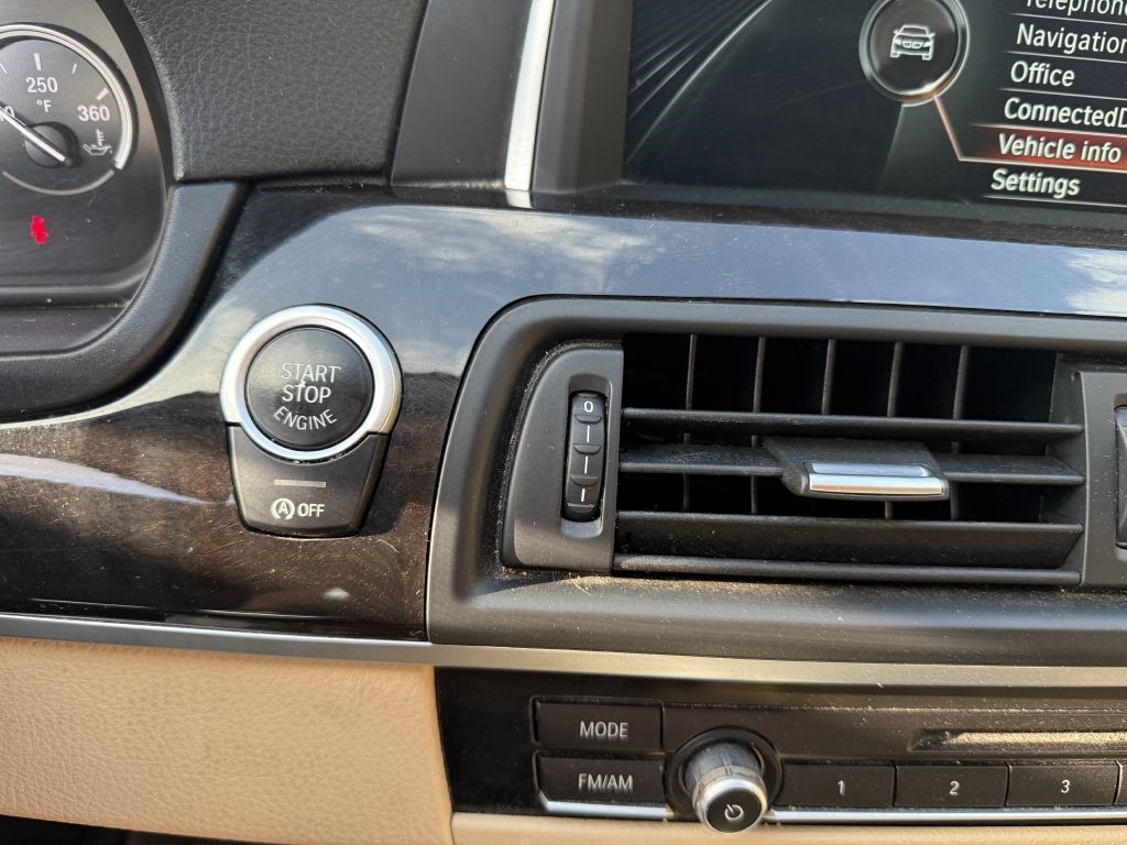 BMW 5 Series 4dr Sdn 535i RWD 2014