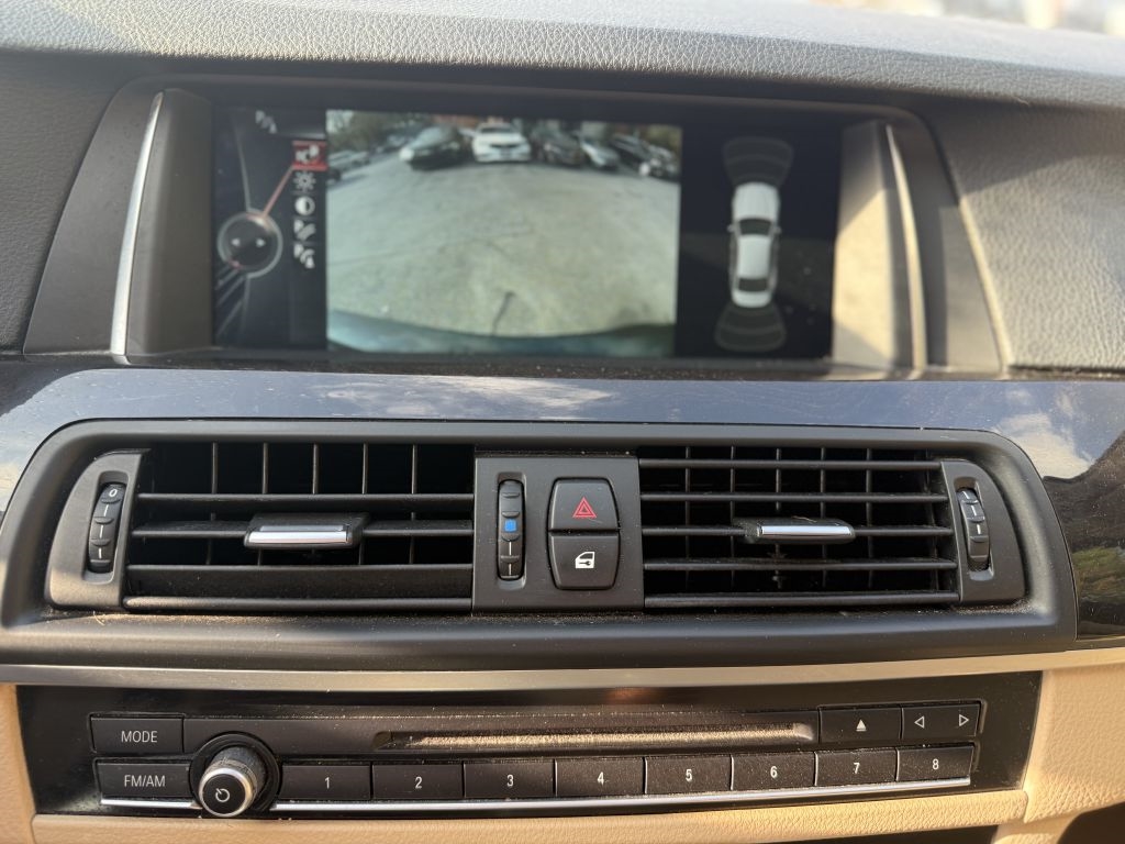 BMW 5 Series 4dr Sdn 535i RWD 2014